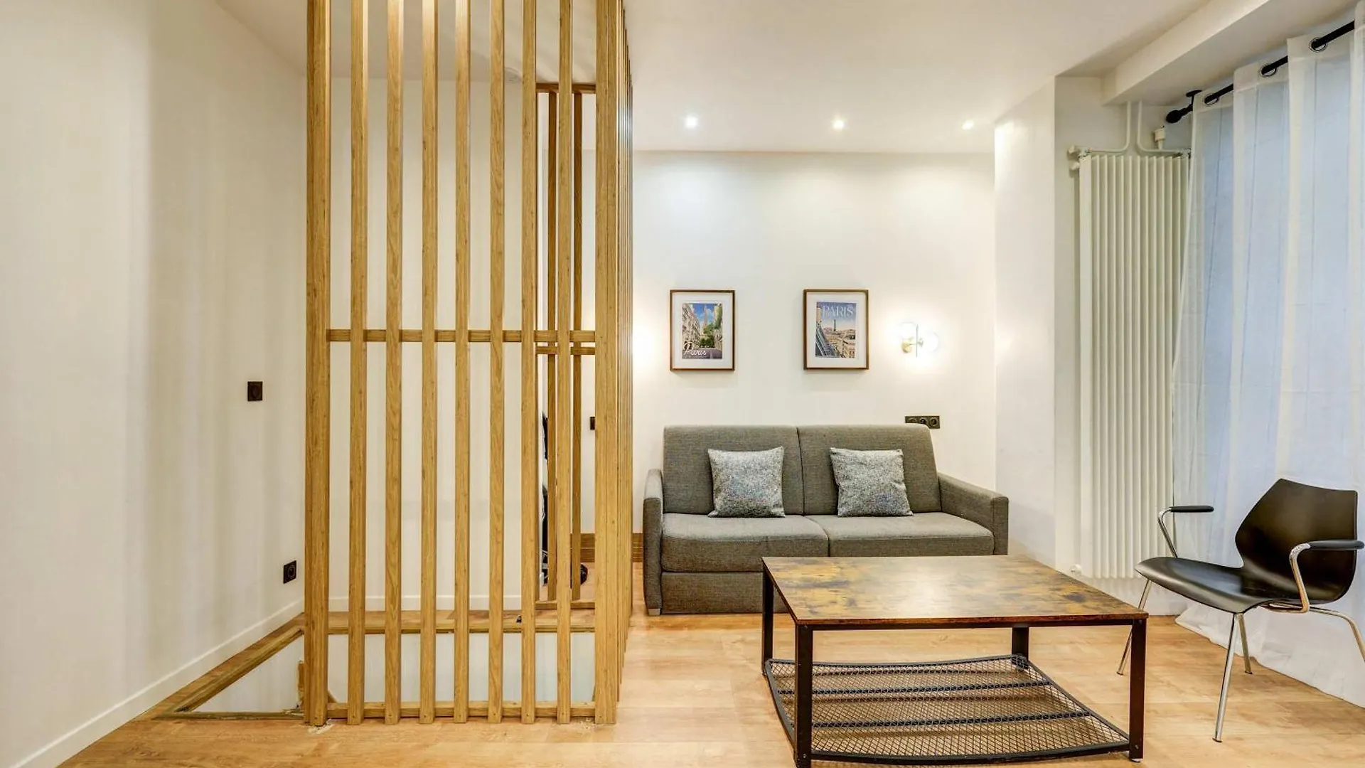 Modern And Renovated Apartment Next To Sacre-Coeur Paris