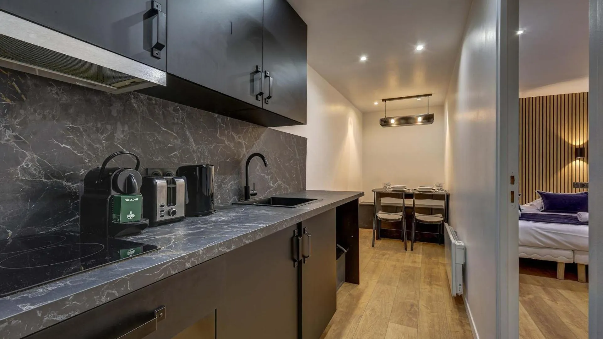 Modern And Renovated Apartment Next To Sacre-Coeur Parigi
